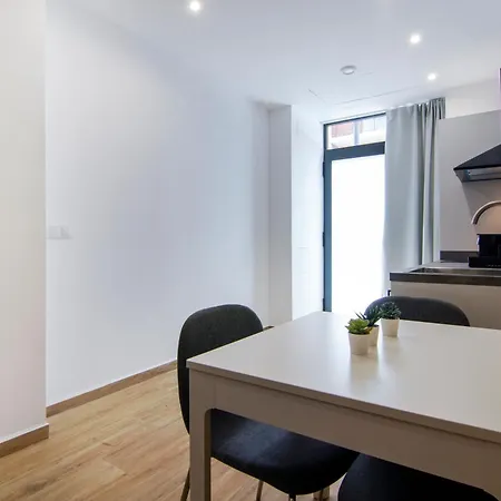 Vlc Host- Fray Pedro ולנסיה